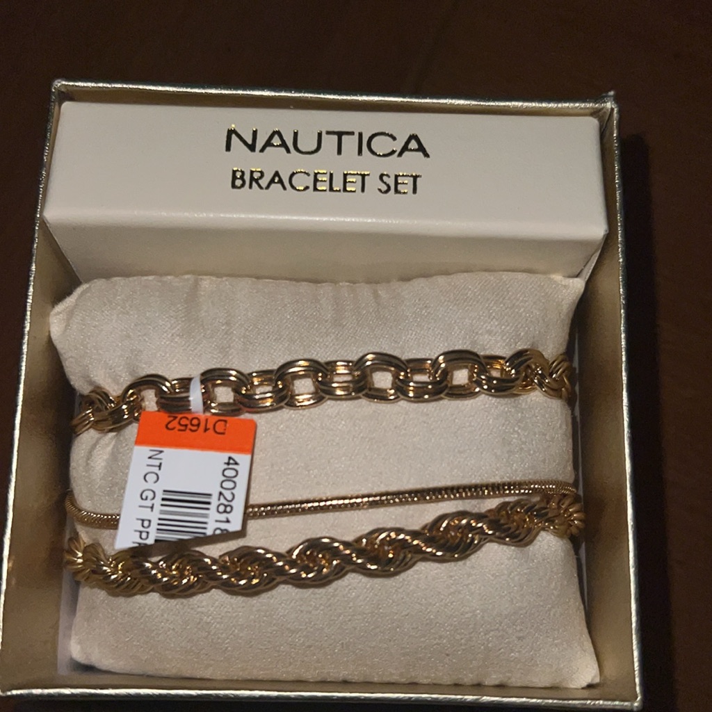Nautica Gold Bracelet Set 25$